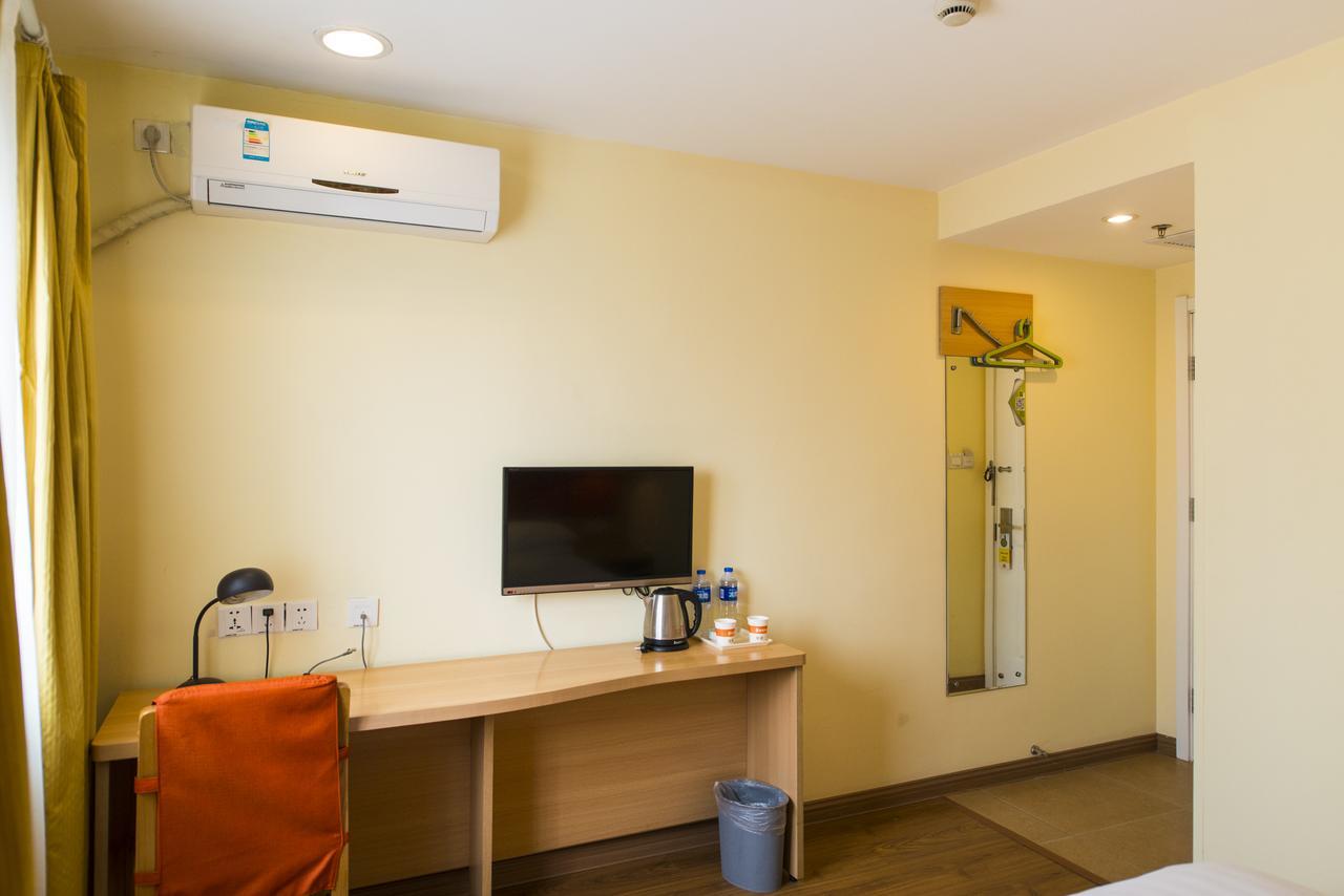 Home Inn Chongqing Jiangbei Airport Shuangfeng Road Экстерьер фото