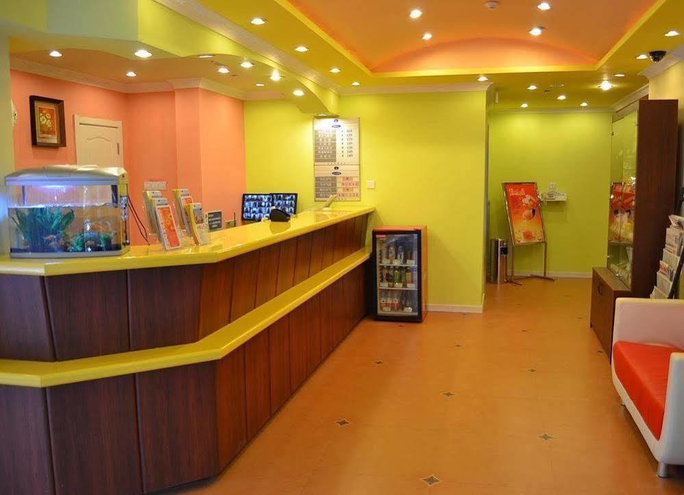 Home Inn Chongqing Jiangbei Airport Shuangfeng Road Экстерьер фото