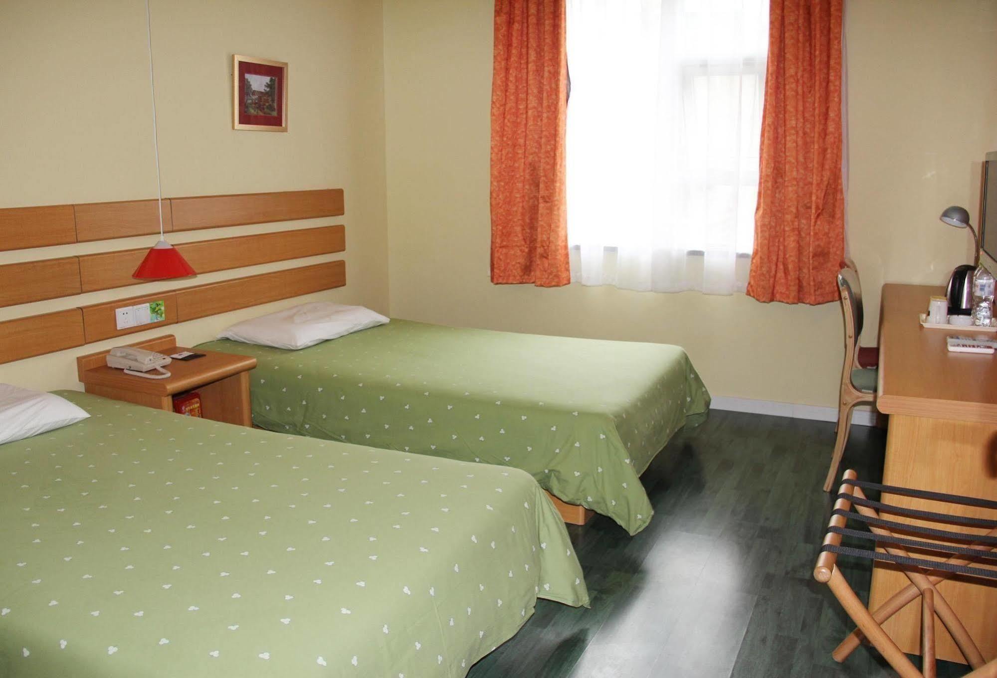 Home Inn Chongqing Jiangbei Airport Shuangfeng Road Экстерьер фото