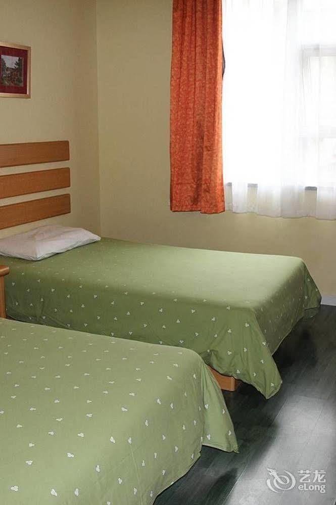 Home Inn Chongqing Jiangbei Airport Shuangfeng Road Экстерьер фото