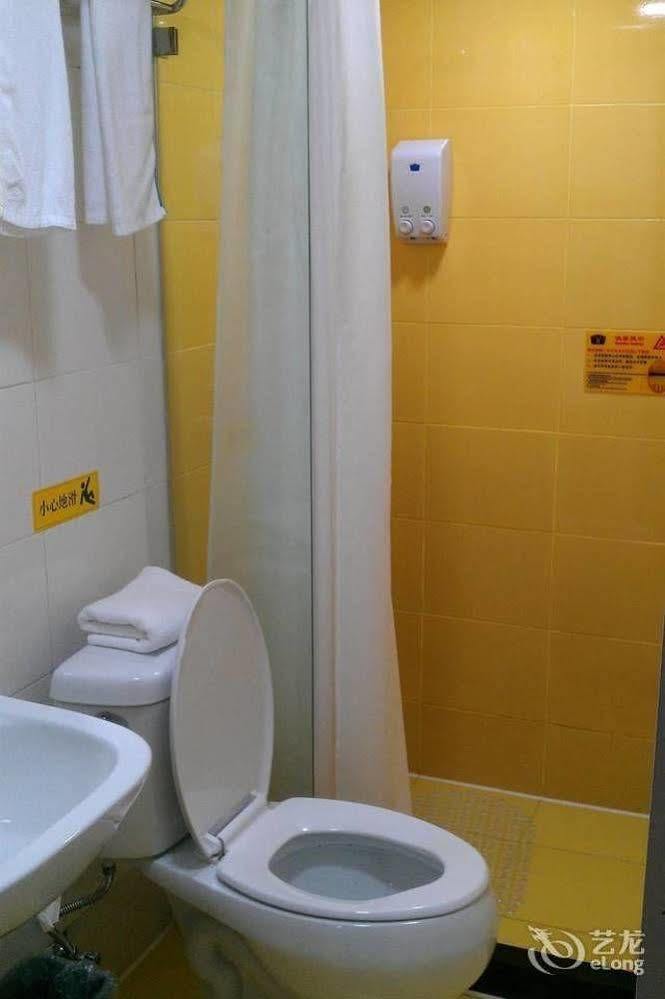 Home Inn Chongqing Jiangbei Airport Shuangfeng Road Экстерьер фото